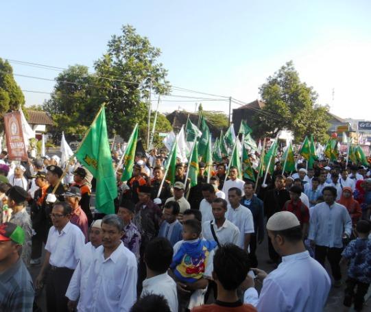 Parade Tauhid Kota Solo Libatkan Seratus Ribuan Lebih Kaum Muslimin