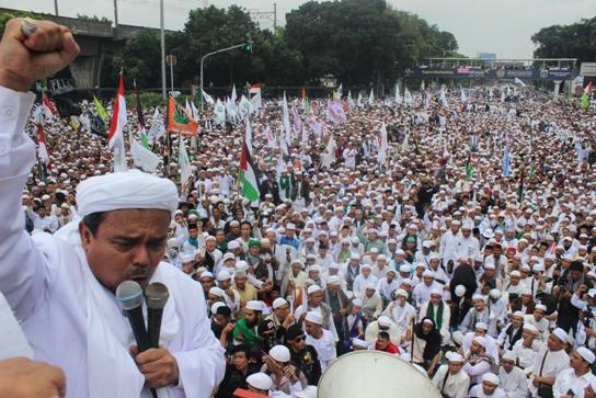 Mengejar Habib Rizieq Shihab, Sebuah Sikap Syahwat Para Durjana