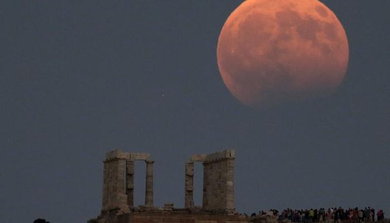 Gerhana Bulan Total 8 November, Inilah Tatacara Shalat Khusuf