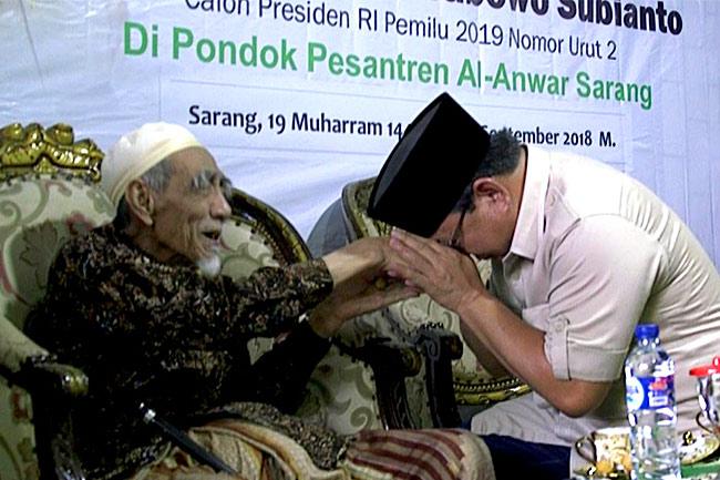 K.H. Maemoen Zubair Doakan Prabowo Jadi Presiden