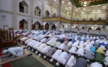 Ngejar Imam Bagus, Shalat Tarawih ke Masjid yang Jauh