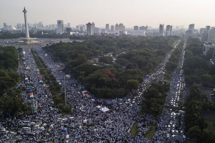 BUNUH DIRI PERS (2): Bunuh Diri Massal Pers Indonesia Jilid II