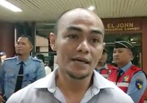 VIDEO Hendri Koto 'Petarung Bebas' Batam ini 'Pasang Badan' Lindungi Neno Warisman