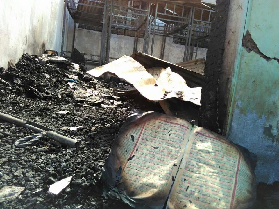 Foto: Innalillah, Pondok Pesantren Al Muttaqin Papua Terbakar saat Santri Shalat Subuh