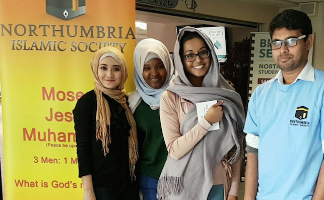 Discovery Islam Ajak Warga Non Muslim Dalami Islam di Newcastle