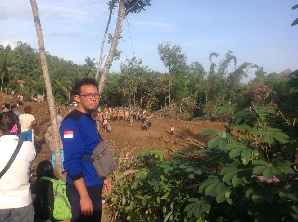 Arimatea Jawa Tengah Terjunkan Relawan Peduli Korban Longsor di Kebumen 