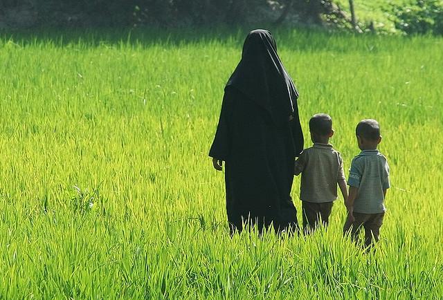 The Power Of Emak atau Ibu Bangsa?