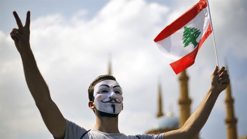 Warga Lebanon Turun ke Jalan Protes atas Memburuknya Krisis Ekono