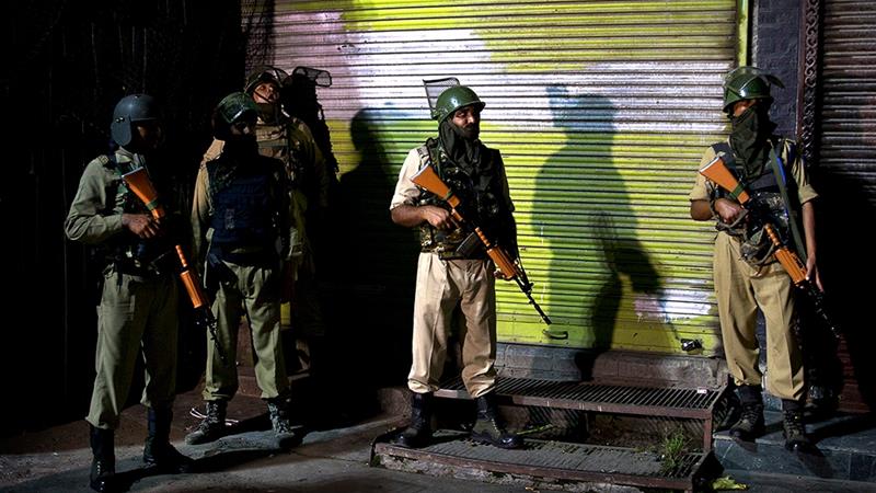 India Cabut Status Khusus Kashmir yang Disengketakan 