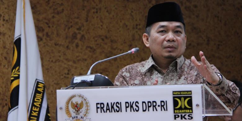 FPKS Tolak Wacana Penghapusan Pendidikan Agama