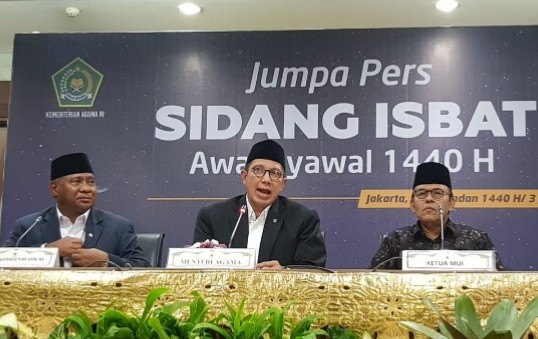 Pemerintah Resmi Tetapkan 1 Syawal 1440 H pada Rabu 5 Juni