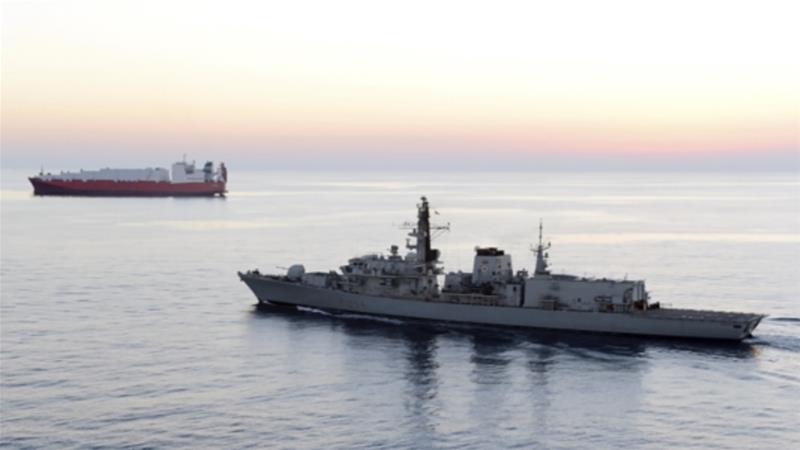 Angkatan Laut Inggris akan Kawal Semua Kapal Inggris di Selat Hormuz
