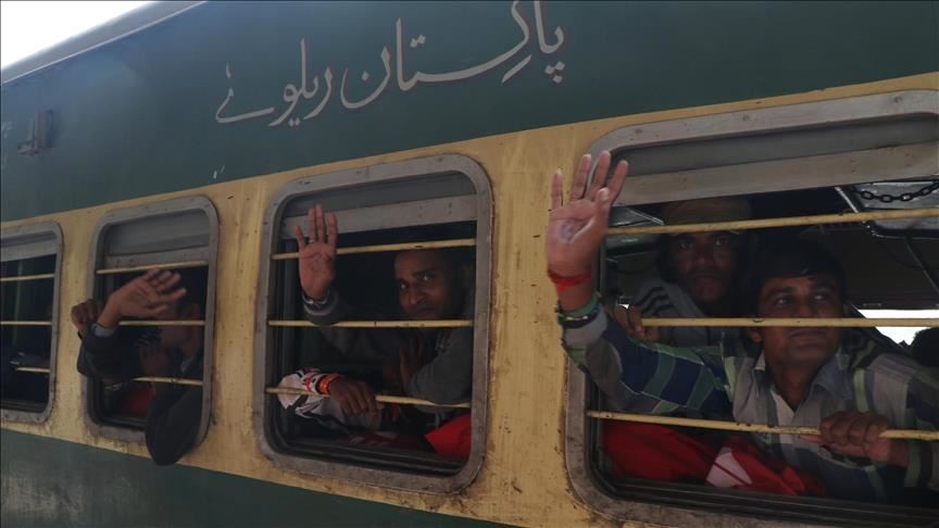India Hentikan Layanan Kereta Api Lainnya ke Pakistan