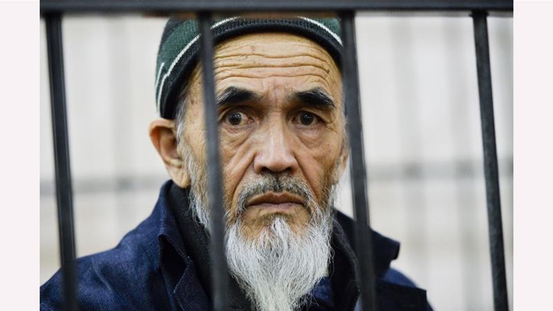 Pengadilan Kirgistan Vonis Hukuman Seumur Hidup kepada Aktivis HAM Uzbek