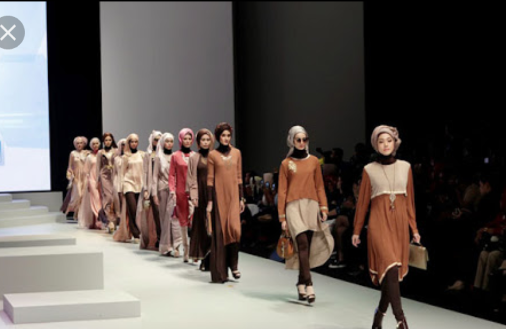 Puisi Sukmawati di Indonesia Fashion Week Dinilai SARA dan Berpotensi Lecehkan Syariat