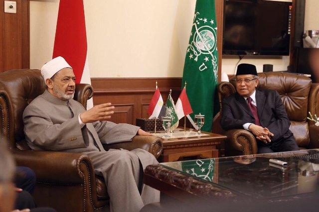 Catatan Kecil dari Dialog Grand Syaikh Al Azhar dengan Kang Said