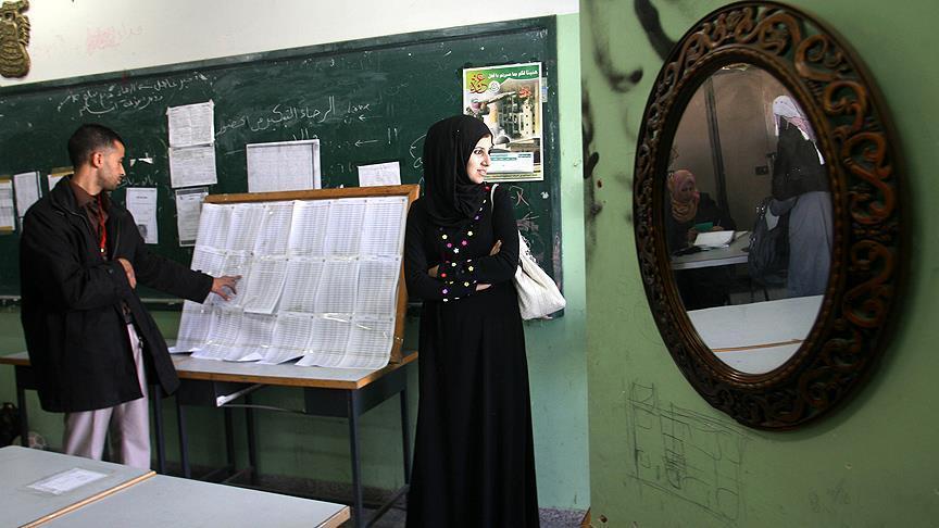 Warga Palestina di Tepi Barat Berikan Suara Mereka untuk Pemilu Lokal