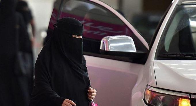 Universitas Riyadh Luncurkan Kursus Mengemudi Pertama untuk Perempuan