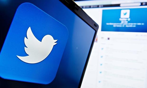Karyawan Twitter Non Aktifkan Akun Twitter Donald Trump