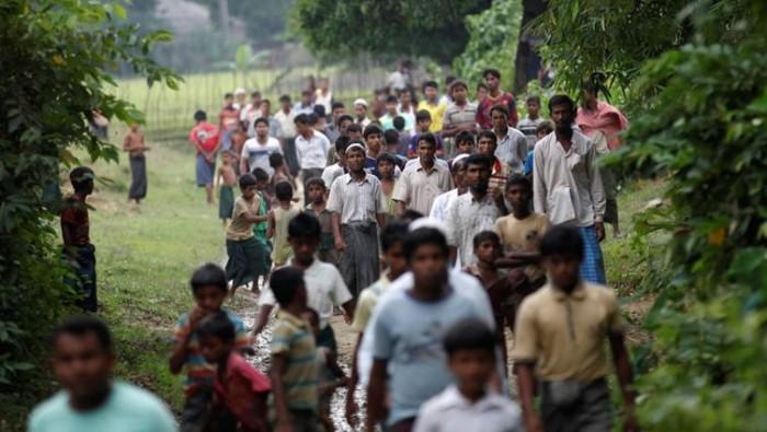 Militer Myanmar Tembaki Warga Sipil Rohingya yang Berusaha Menghindari Peperangan