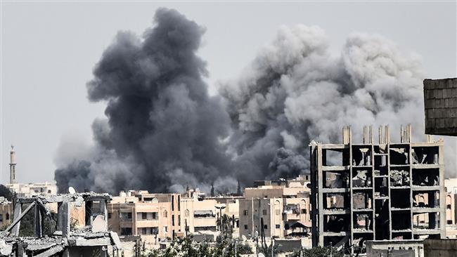 125 Warga Sipil Termasuk Wanita dan Anak-anak Tewas dalam Serangan Udara Koalisi AS di Raqqa