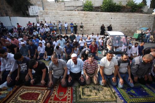 Sesikitnya 10.000 Warga Palestina Laksanakan Shalat Jum'at di Masjid Al-Aqsa