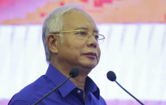 Laporan: Imigrasi Malaysia Cekal Mantan Perdana Menteri Najib Razak dan Istri Pergi Keluar Negeri