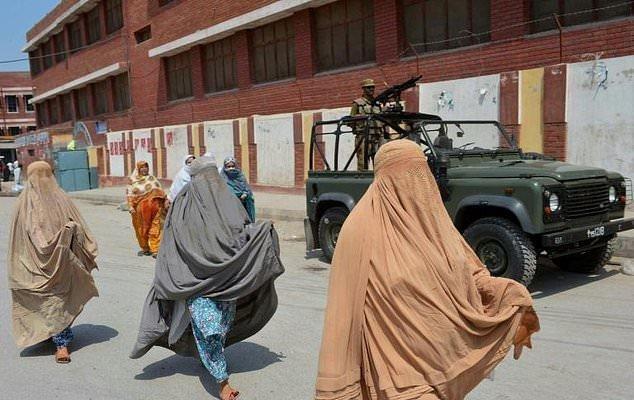 Taliban Pakistan Luncurkan Edisi Pertama Majalah untuk Perempuan