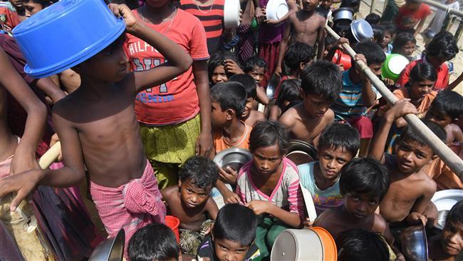 Kelompok HAM: Myanmar Sengaja Buat Muslim Rohingya Kelaparan