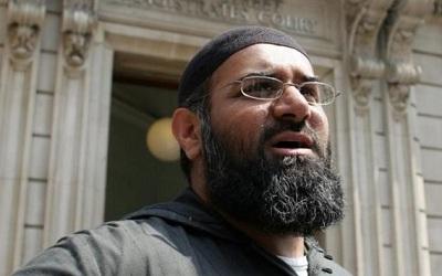 Ulama Inggris Anjem Chaoudary Divonis 5 1/2 Tahun Penjara Karena Dukung Islamic State (IS)