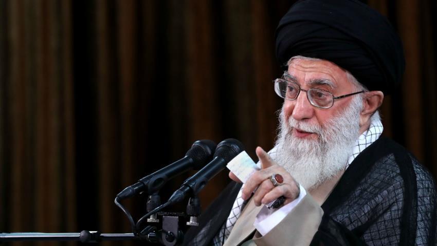 Ayatola Ali Kamenei Tuduh Saudi dan UEA Danai Pelaku Penyerangan Parade Militer Iran di Ahvaz