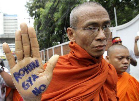 ICMI: Pemerintah Harus Jadi Inisiator ASEAN Selesaikan Konflik Rohingnya
