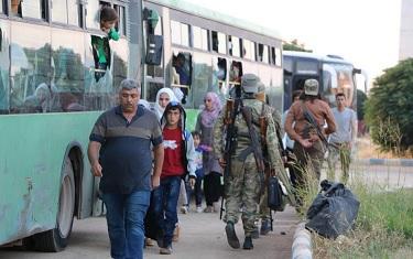 1500 Tahanan Dibebaskan dari Penjara Assad Menyusul Kesepakatan Evakuasi Fou'a dan Kafraya