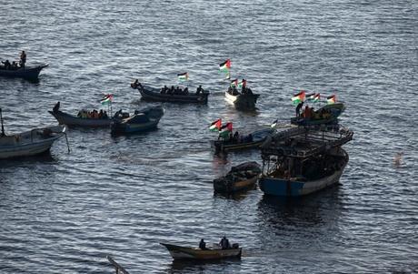Zionis Israel Deportasi 13 Aktivis Perempuan Penumpang Perahu Bantuan Gaza