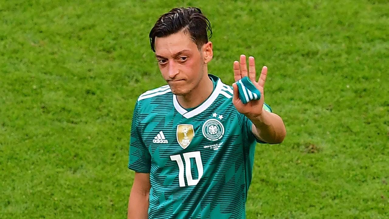 Kanselir Jerman 'Hormati' Keputusan Mesut Ozil Yang Mundur dari Timnas karena Rasisme