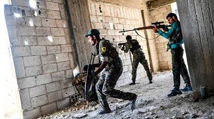 Milisi Komunis Kurdi Tangkap Istri Para Pejuang Islamic State di Raqqa Suriah