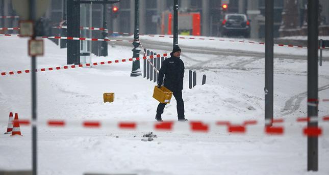 Polisi Jerman Tutup Kantor Kanselir Angela Merkel Setelah Temuan Paket Mencurigakan