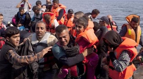 Inggris Tawarkan 2000 Euro Pada Para Pengungsi yang Mau Meninggalkan Negara Itu
