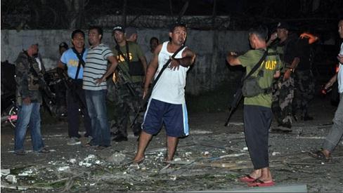 10 Polisi Filipina Terluka dalam Ledakan di Sebuah Masjid di Kota Jolo