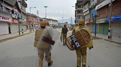 India Kirim 1200 Tentara Paramiliter Tambahan ke Kashmir