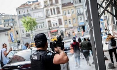 Polisi Turki Bubarkan Demo Kelompok LBGT yang Tetap Bandel Dilaksanakan Meski Sudah Dilarang