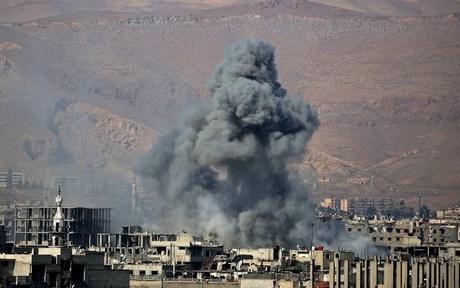 SOHR: Serangan Udara Rezim Assad di Kamp Yarmuk Tewaskan 6 Warga Sipil 