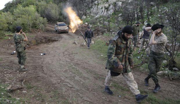 Serangan Jihadis Suriah Tewaskan 18 Tentara Rezim Assad di Latakia