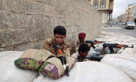 20 Tentara Yaman Tewas Dibom Jet Tempur Koalisi Saudi Saat Ambil Gaji di Markas