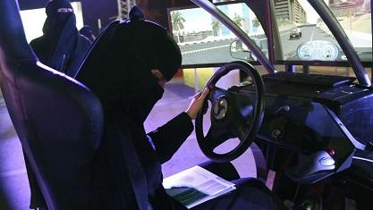 Ulama Saudi Ingatkan Wanita di Kerajaan untuk Kenakan Pakaian Sederhana saat Mengemudi