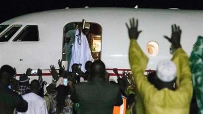 Mantan Presiden Gambia Yahya Jammeh Bawa Lari Jutaan Dolar Kas Negara Sebelum Ke Pengasingan