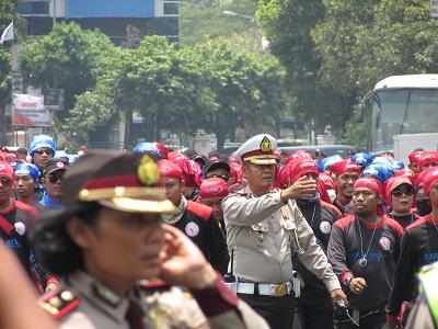 Ribuan Buruh & Masyarakat Dihimbau agar Pilih Pemimpin Baru untuk Jakarta