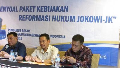 2 Tahun Pemerintahan Jokowi, Masyarakat Kian Tidak Percaya kepada Aparat Penegak Hukum