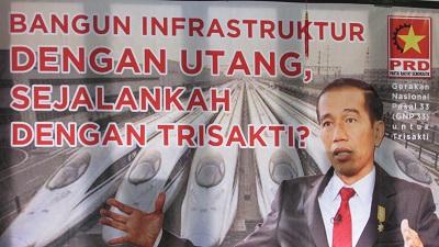 Ambruknya Ekonomi di Era Jokowi di Mata Pengamat