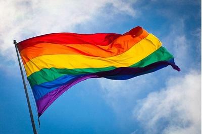 Coba Tanya ke Pendukung, Apakah Anak & Keluarga Mereka Rela Mengidap LGBT?